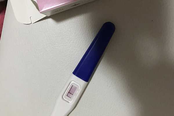 亿康先达验孕棒使用方法在这，附真实怀孕图片解析